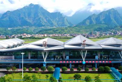 3月30日起！張家界機(jī)場夏秋航班時(shí)刻正式生效！美麗張家界，即將迎來旺季！